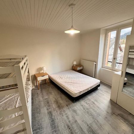 Appartement 4 Personnes, 1 Chambre, Terrasse, Wifi, Proche Du Centre Ла-Бурбуль Экстерьер фото