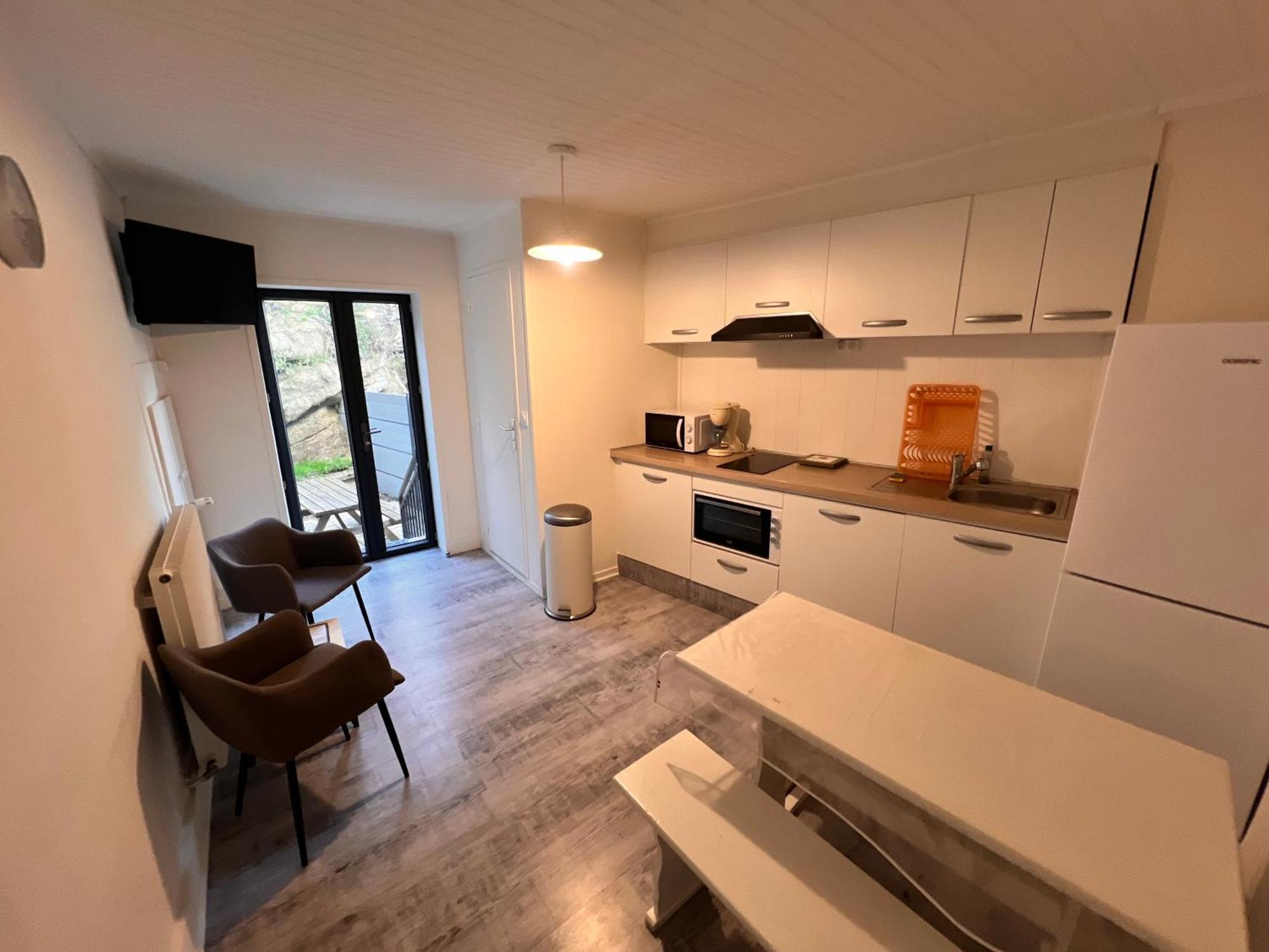 Appartement 4 Personnes, 1 Chambre, Terrasse, Wifi, Proche Du Centre Ла-Бурбуль Экстерьер фото